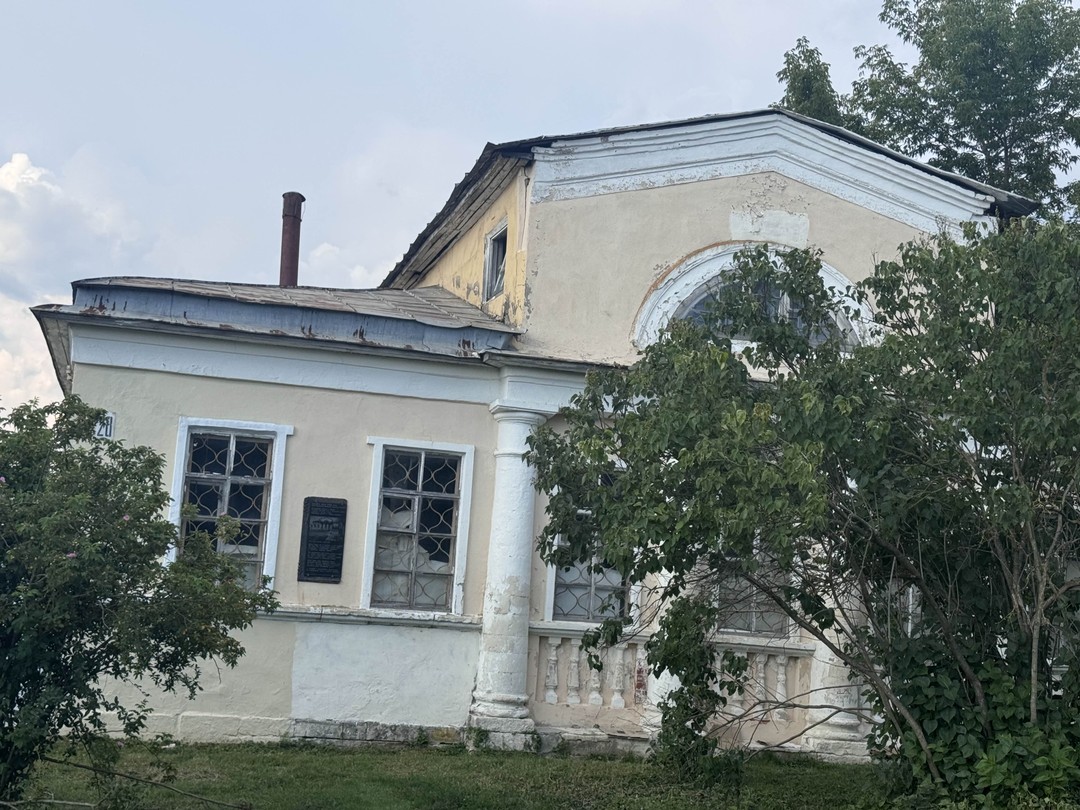 Огромное спасибо за экскурсию! Понравилось очень. Гид Анастасия - прекрасный рассказчик! С удовольствием всем рекомендуем!