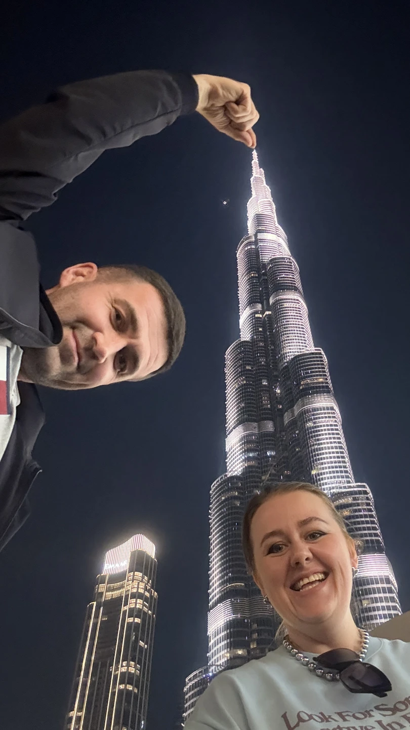 На 100000% рекомендуем!!!! Были с Миразизом на экскурсии по Дубаю. В городе и стране впервые. Раннее