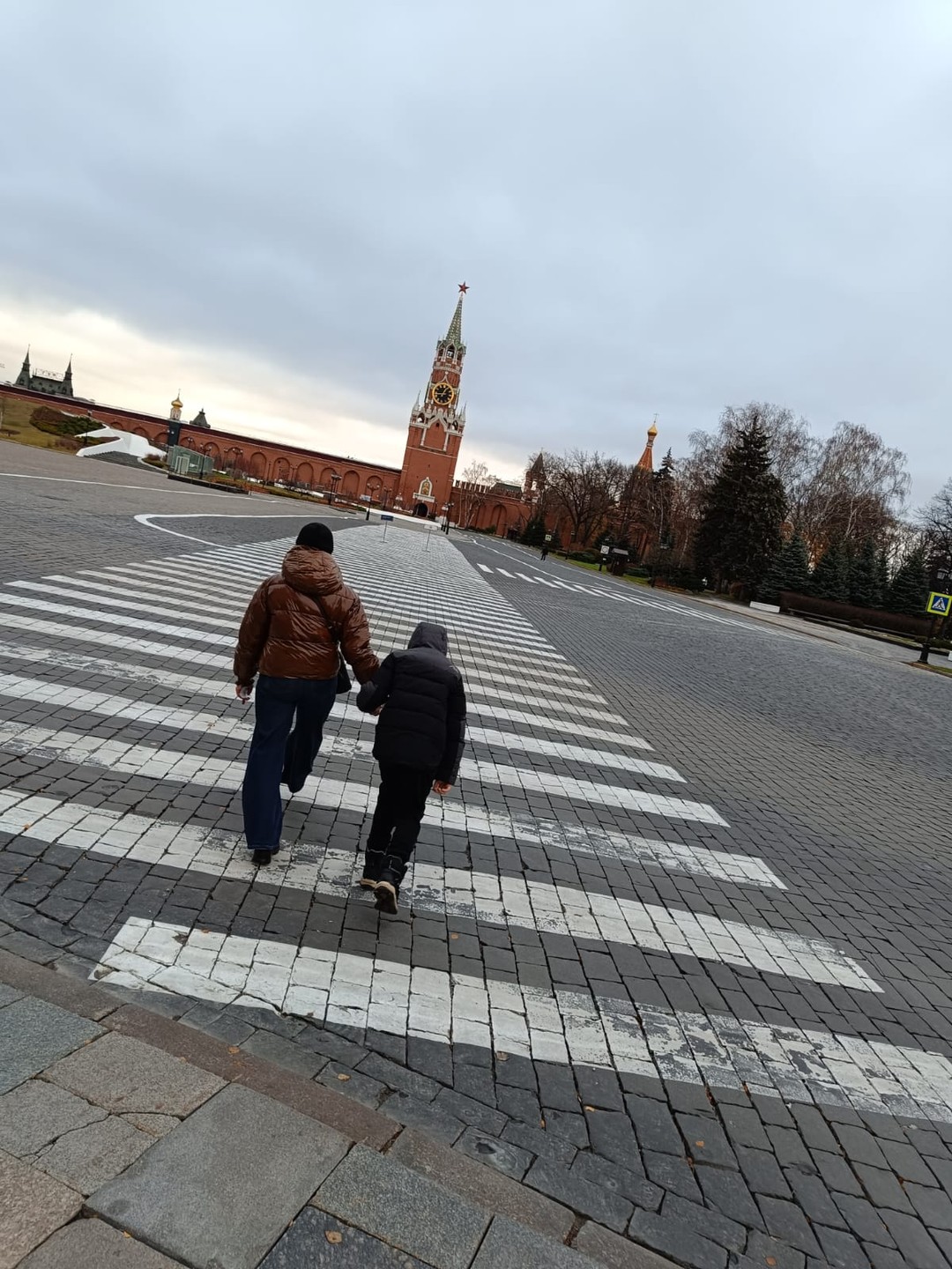 Детская экскурсия по территории Кремля (Ольга)