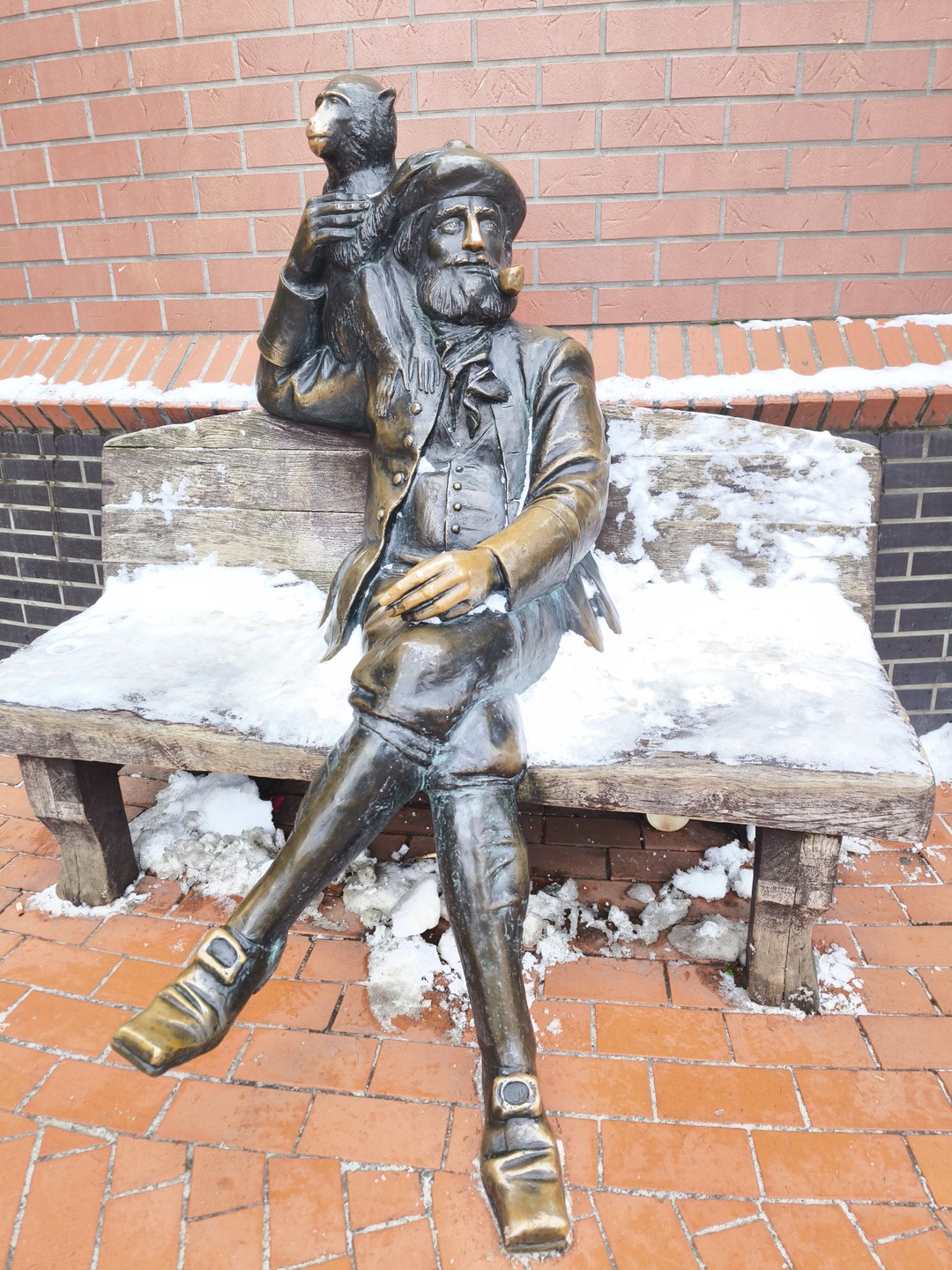 В рождественский день посетили обзорную экскурсию с Александром. Экскурсия содержательная, Александр показал, рассказал и провез нас