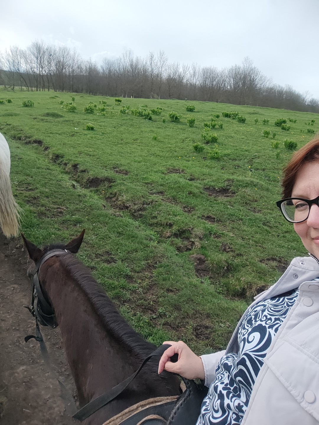 На экскурсию собрались спонтанно. Я, сыновья 8 и 13 лет. Я переживала за мелкого, но в