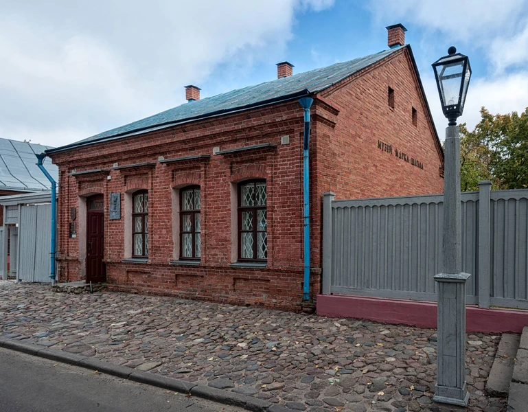 Трансфер из Минска в Полоцк, Витебск и обратно