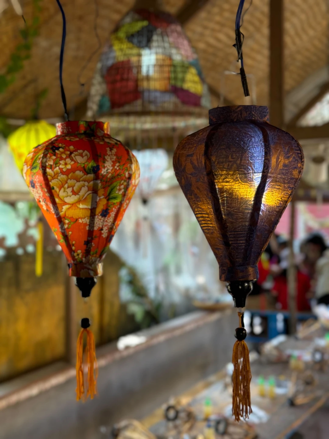 Во-первых, я рекомендую всем непременно побывать в этом невероятном городе — максимально аутентичном Хойане! Тут и