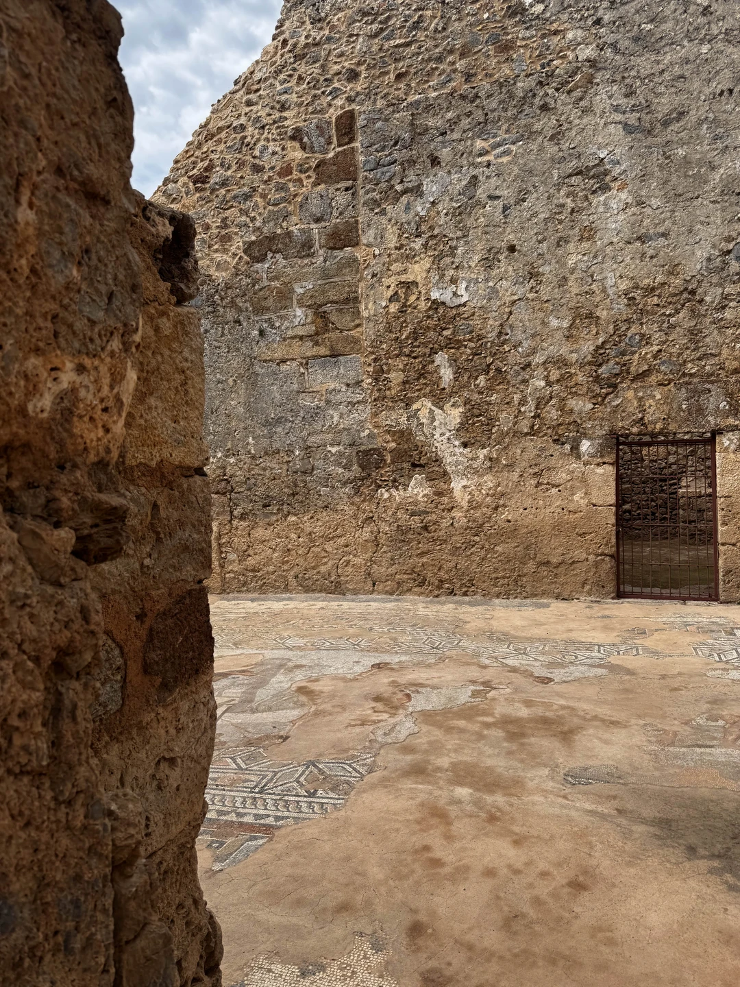 Античные города и бухты - из Аланьи (Виктория)