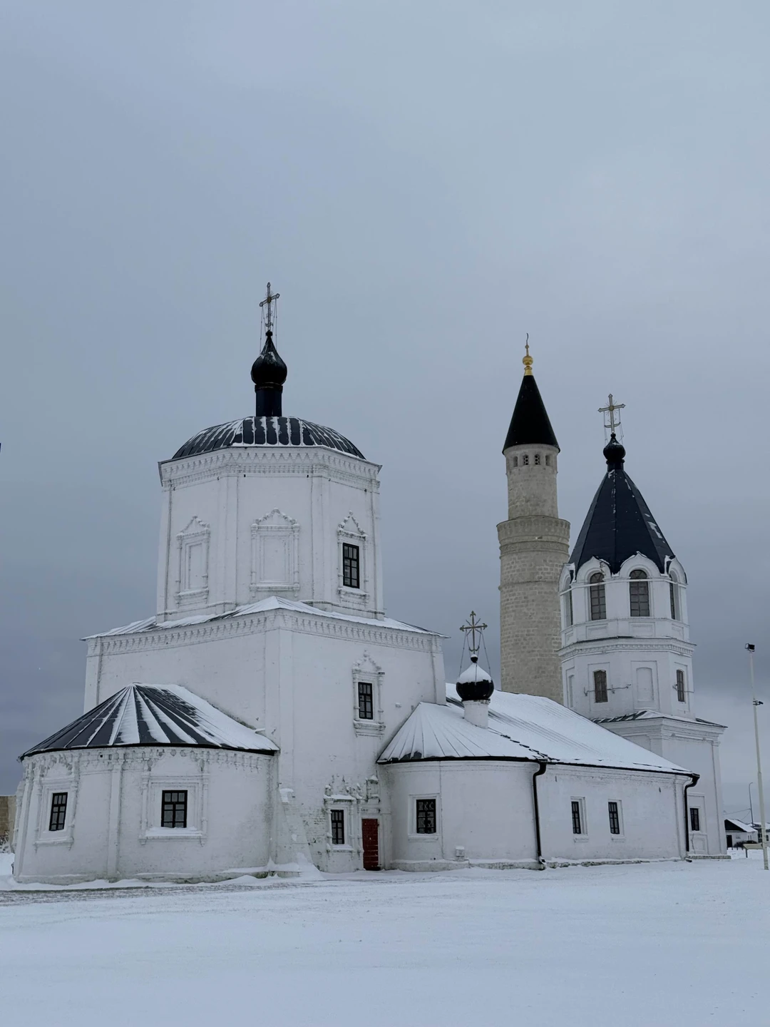 Ездили на экскурсию с мужем вместе с экскурсоводом Инной)