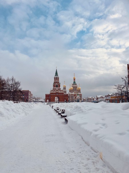 Хочу выразить Ивану большую благодарность за экскурсию! Нам все очень понравилось-познавательно, информативно, легко слушать, даже подросток