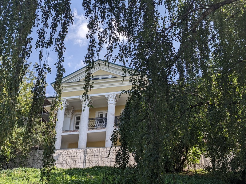 Фото отзыва 3: экскурсия "Нескучный сад хранит свои стволы…"