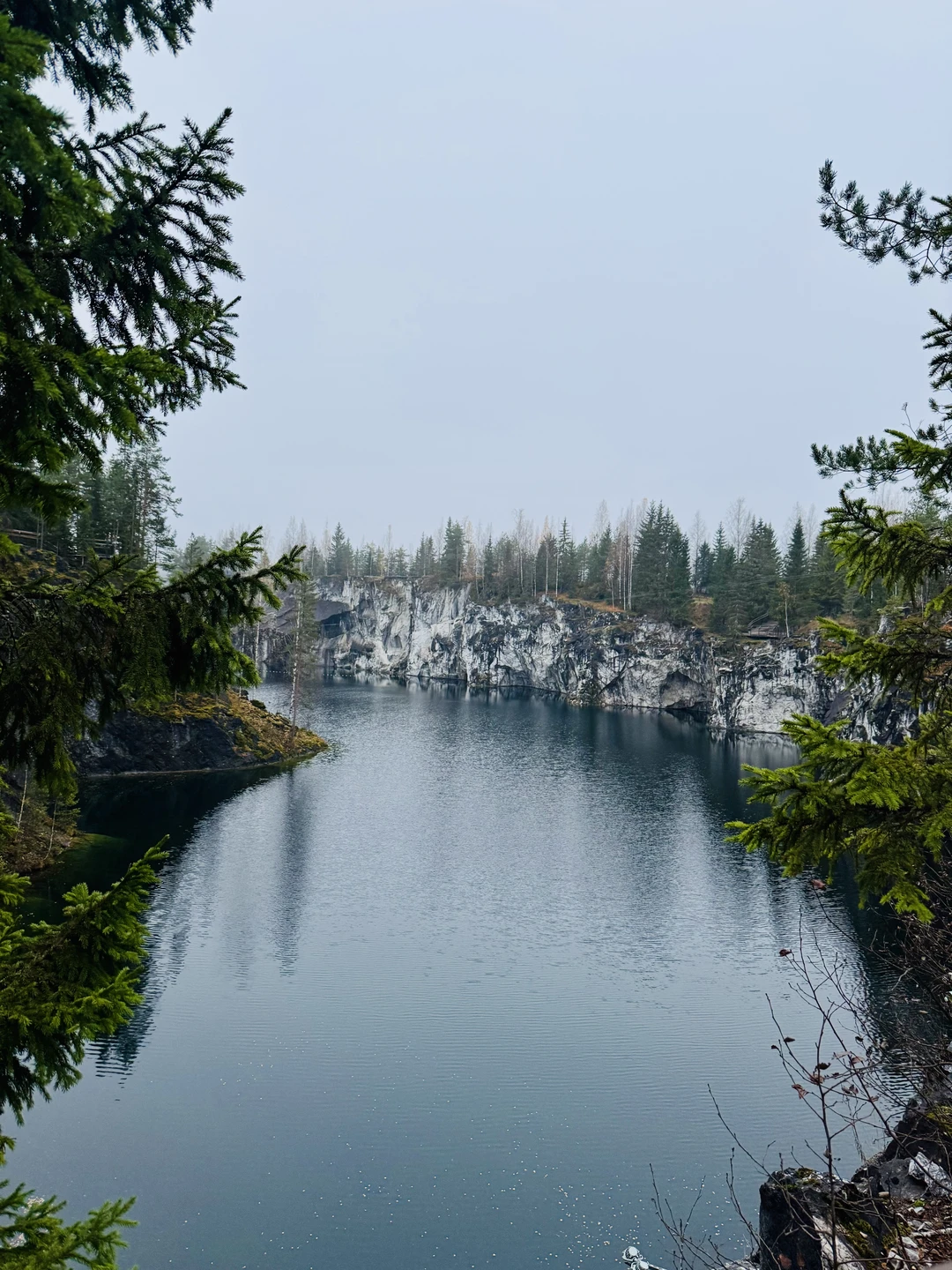Автобусная однодневная экскурсия в горный парк Рускеала (Ия)