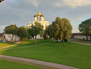 Псков: кремль, древние храмы, купеческие палаты, Мирожский монастырь, памятник Александру Невскому