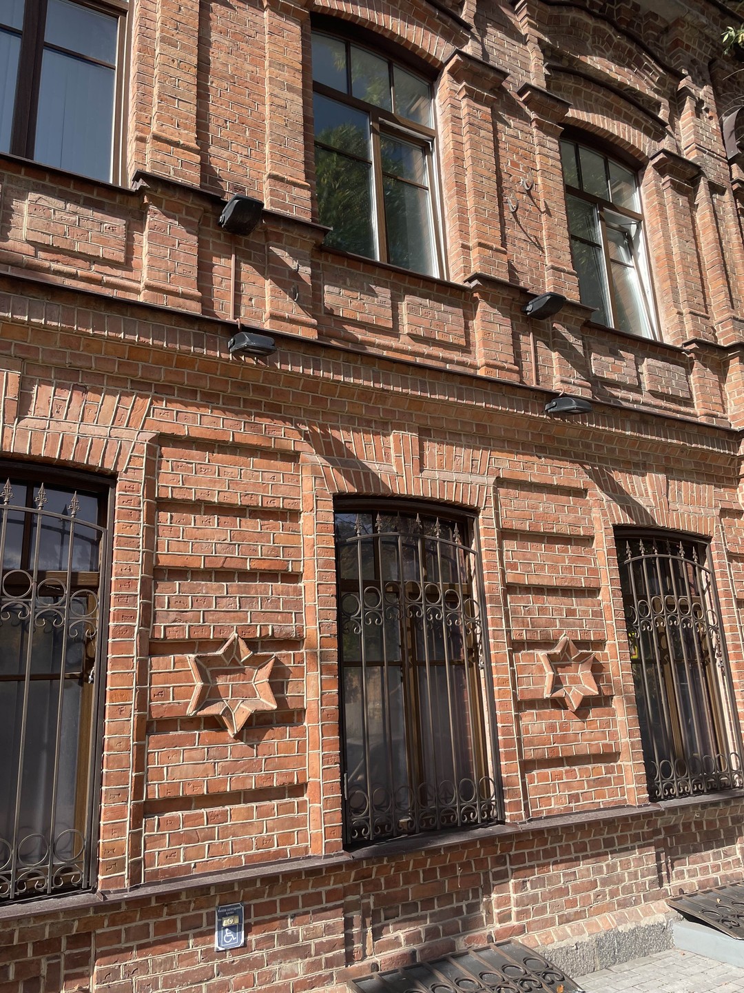 Люди и судьбы Пскова: обаяние русской провинции (Наталия)