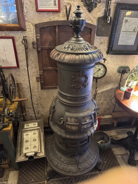 Познавательно, подробно, знающий и комфортный гид. Единственное, что могу предложить. это чуть четче обозначать время, для