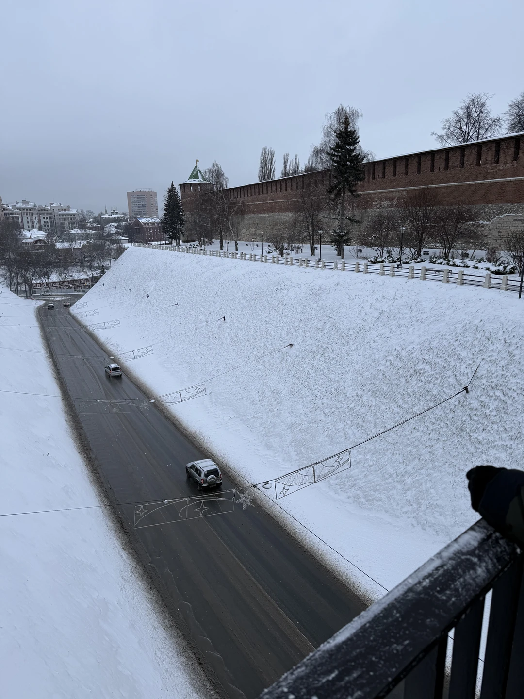 По Нижнему Новгороду - на авто (Ингрид)