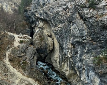 Куртатинское ущелье, Кармадонское и Даргавс
