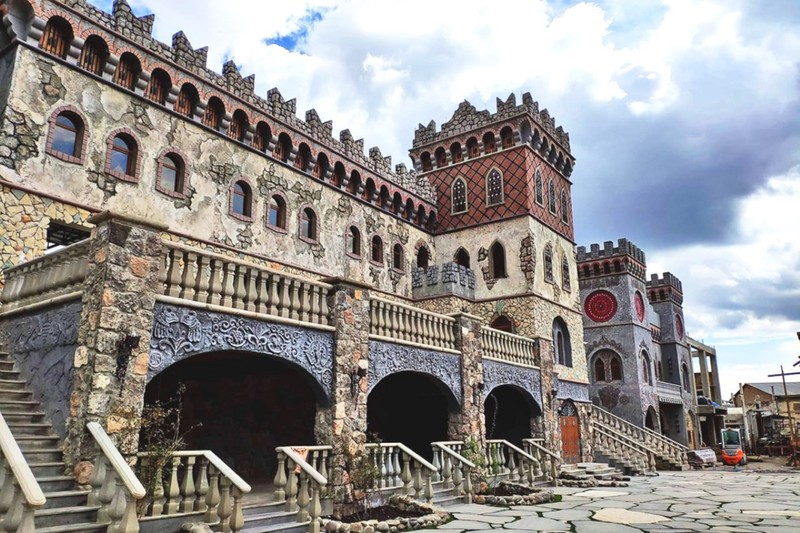 Духовное наследие и вино воскеваз: к монастырям Ованаванк и Тегер из Еревана