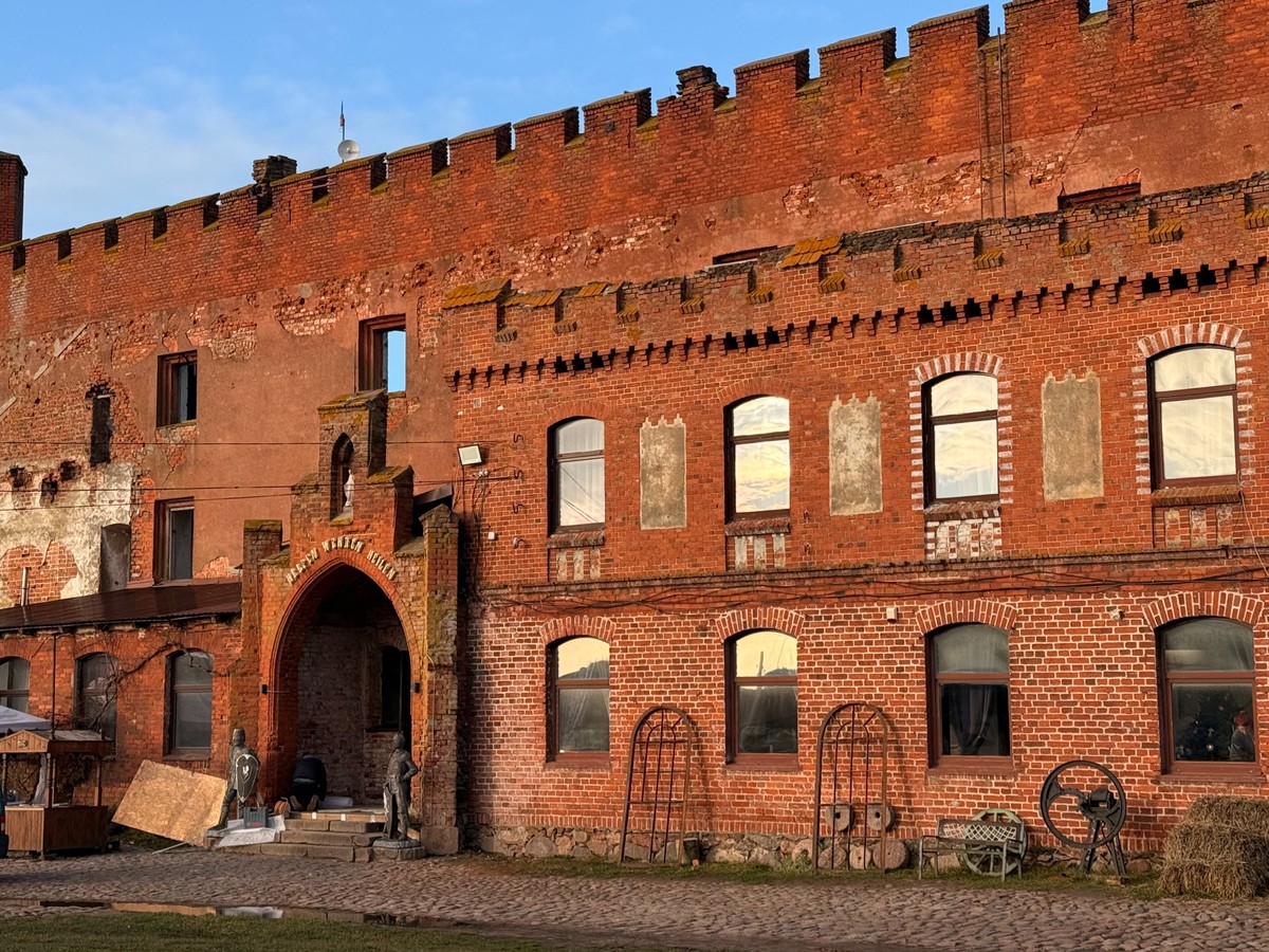 Замки Шаакен и Нессельбек — из Пионерского