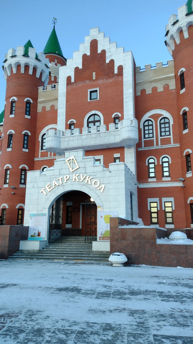 Во-первых, огромное спасибо организаторам за то, что приняли во внимание мои пожелания именно гида Рустема! Я