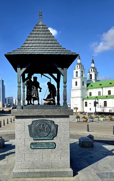 Главное в Минске - групповая экскурсия на автобусе (Вера)