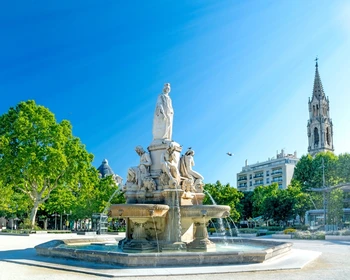 Переезд в Ним