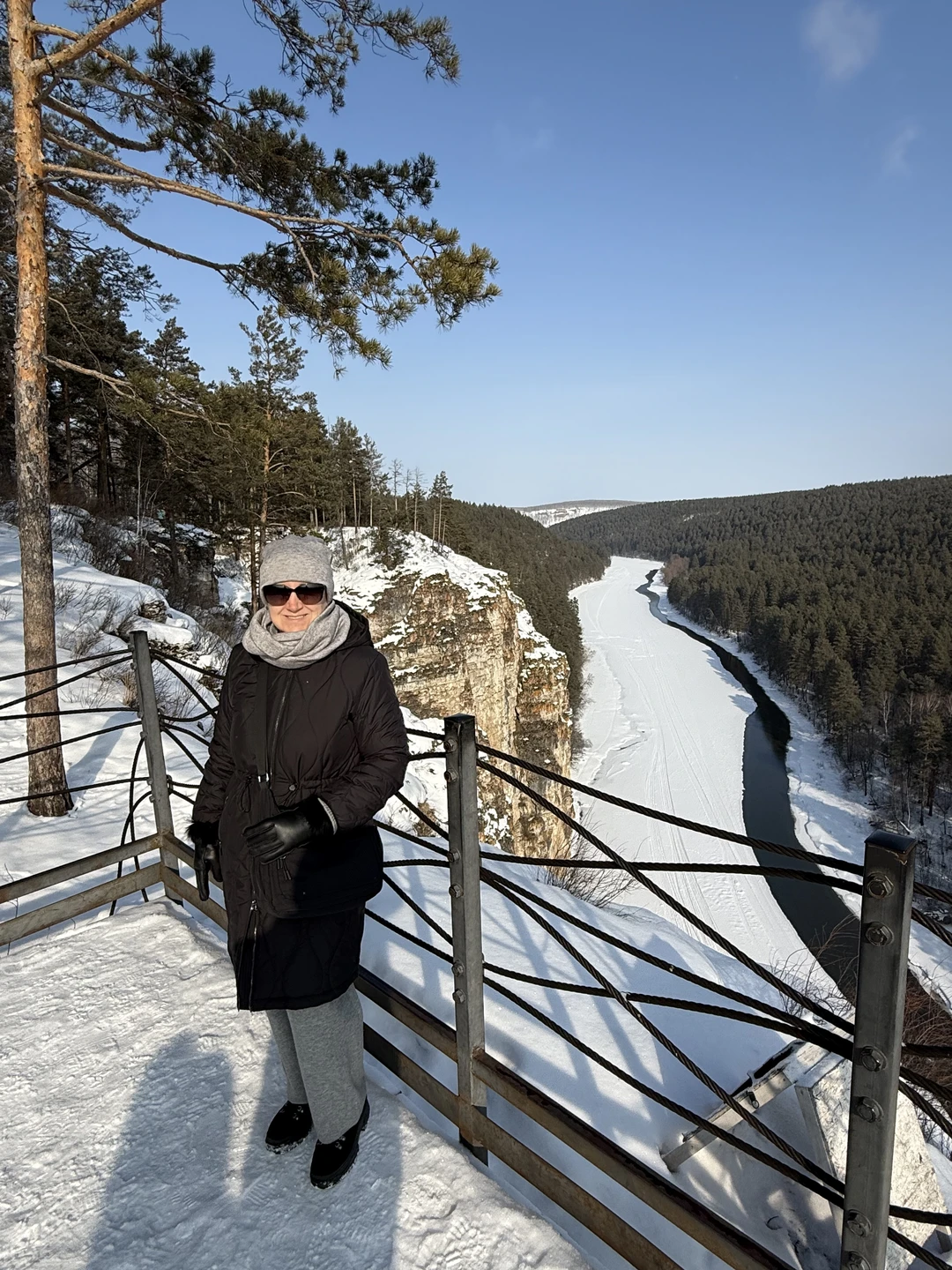 Посетила экскурсию 22 февраля. Море впечатлений. Особенно понравилось, что ГИД Алексей учел мои интересы и откорректировал