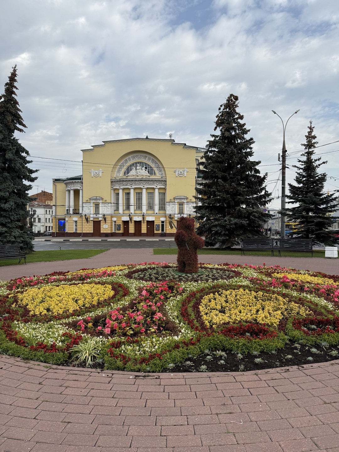 Первые шаги в Ярославле (Ульяна)