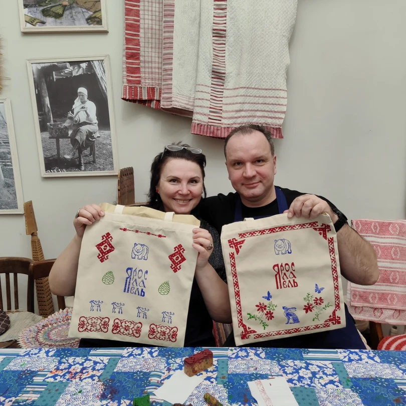 Приобрела этот мастер класс как памятный подарок себе и супругу на серебряную свадьбу. И ни разу