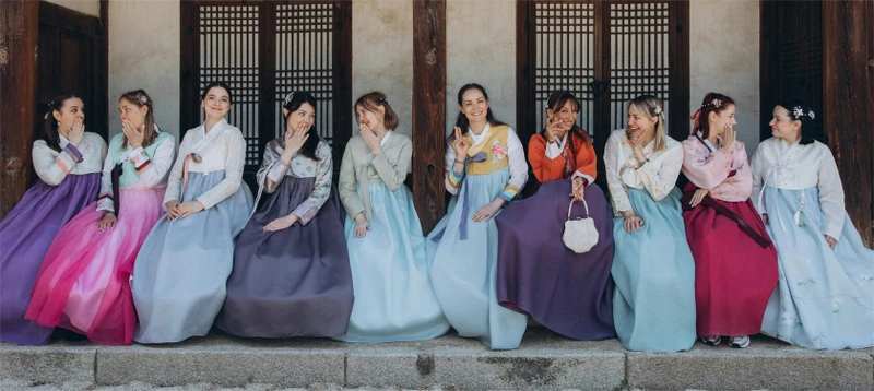 Камерной женской компанией в Корею: девичник с мастер-классом, круизом на яхте, фотосессией и сауной