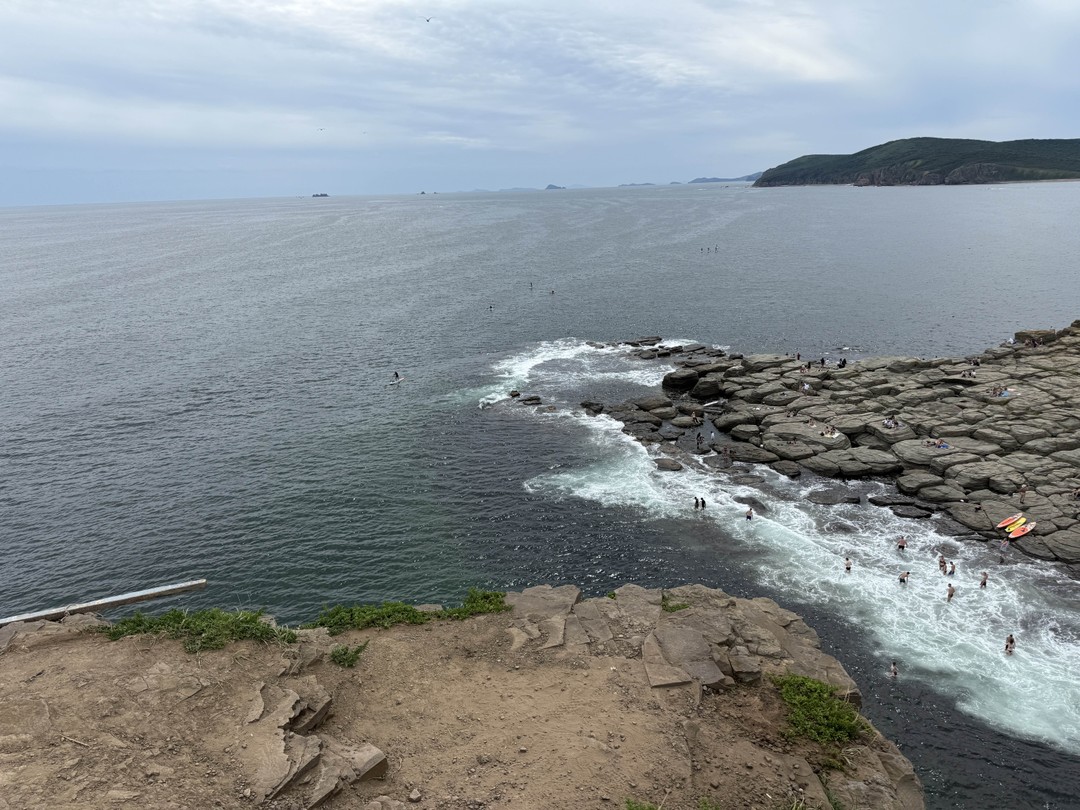 Потрясающая экскурсия для знакомства с природой Владивостока. Потрясающий гид Максим. Рассказал много интересного про свой край
