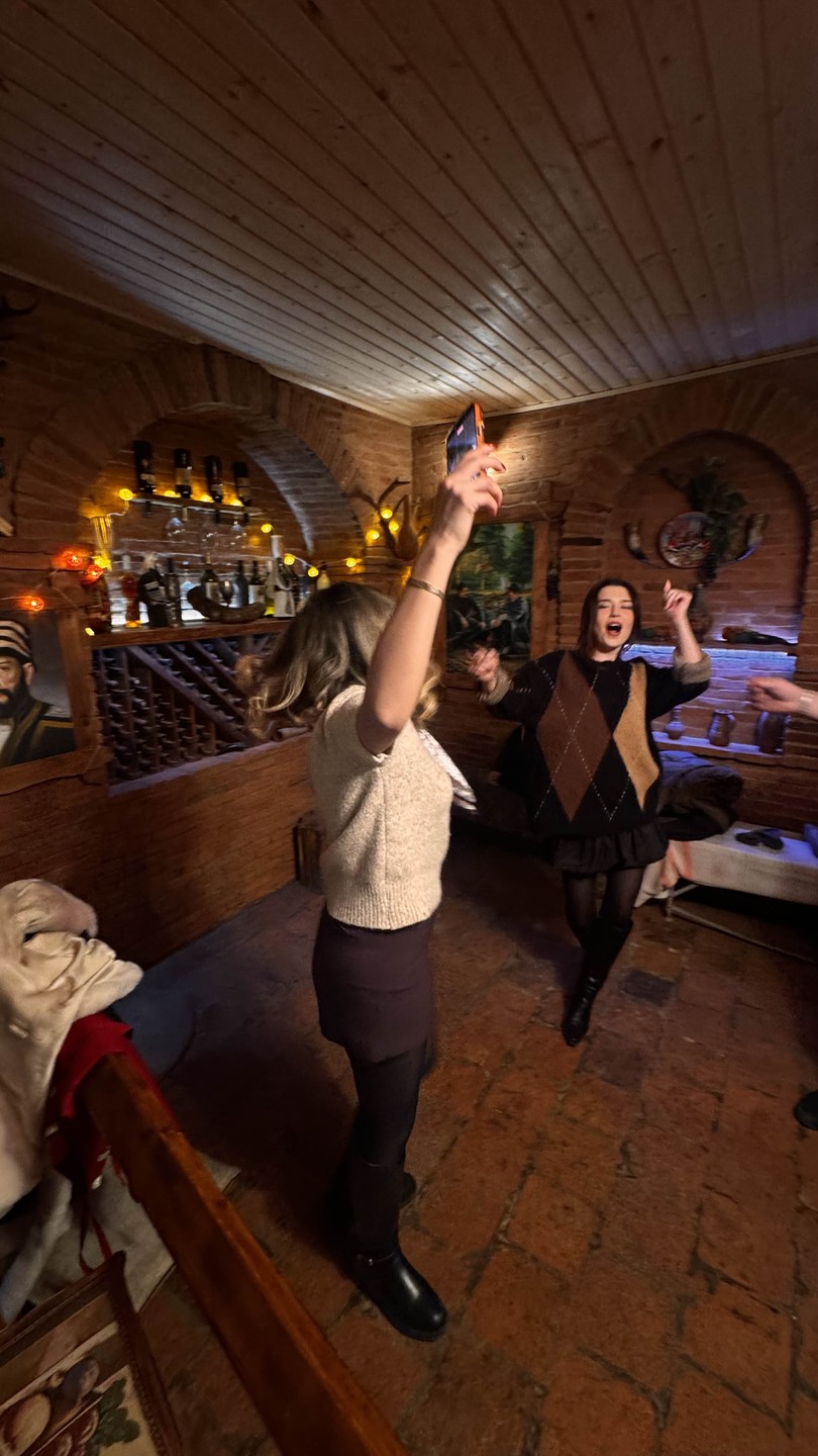 С огромным удовольствием делюсь впечатлениями от мастер-класса грузинского застолья! Это было невероятно душевно, тепло и по-настоящему