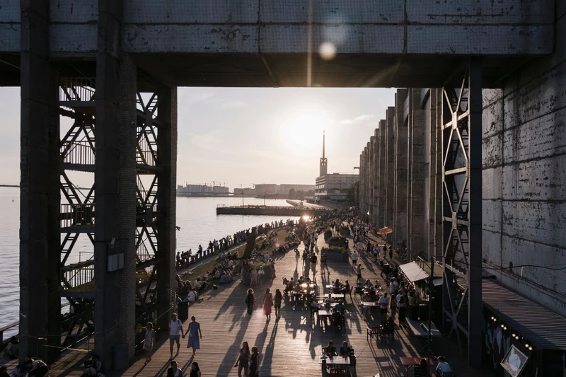 Фото отзыва 3: экскурсия "Этот город дышит морем: экскурсия от Новой Голландии до Лахты"