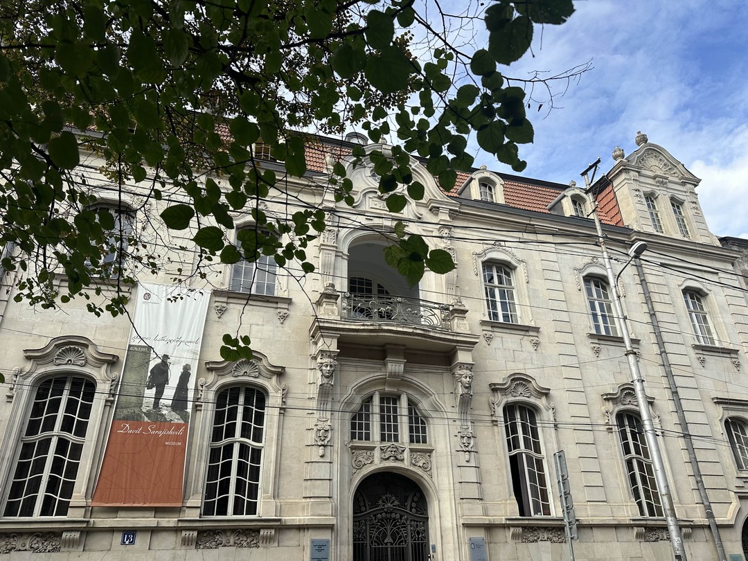 Понравилось все на 100%. Красивый маршрут, живые интересные рассказы, приятная красивая женщина Мария. Очень колоритная, вкусная