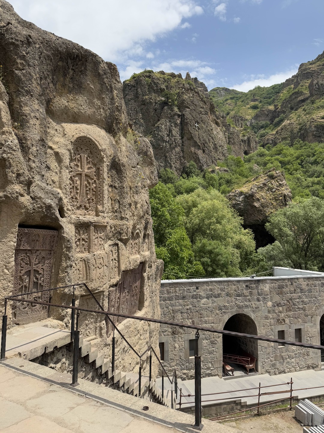 Гарни, Гегард и Симфония камней: лучшее в окрестностях Еревана (Mikhail)