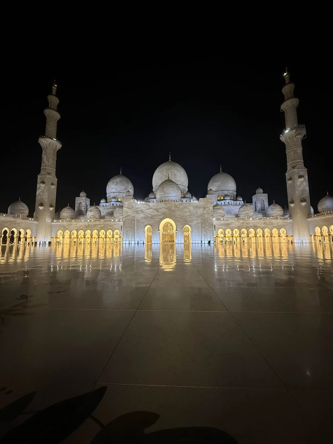 Отличная экскурсия! Все было супер, все места посетили и про все рассказали:) помогли с билетами и