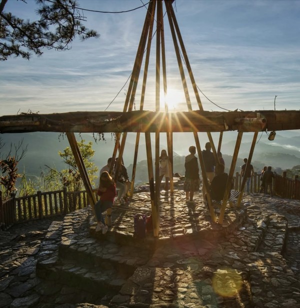 Нетуристический Багио: город тумана, художников и забытых историй