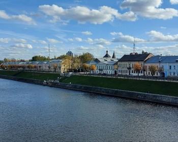 Прогулка по Мещанской слободе и Затьмацкому посаду, Морозовский городок и музей «Искра»