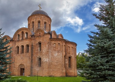 Фото достопримечательности: Церковь Святых Петра и Павла