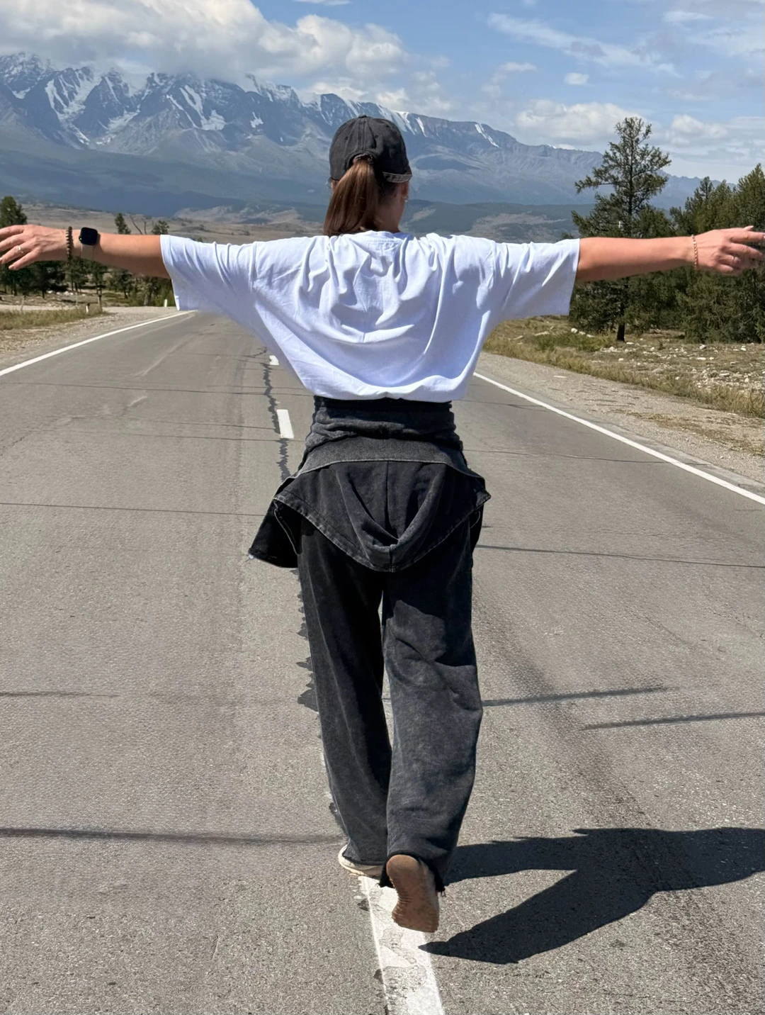 Волшебный Алтай: на джипах и пешком по предгорьям и склонам (Алина)