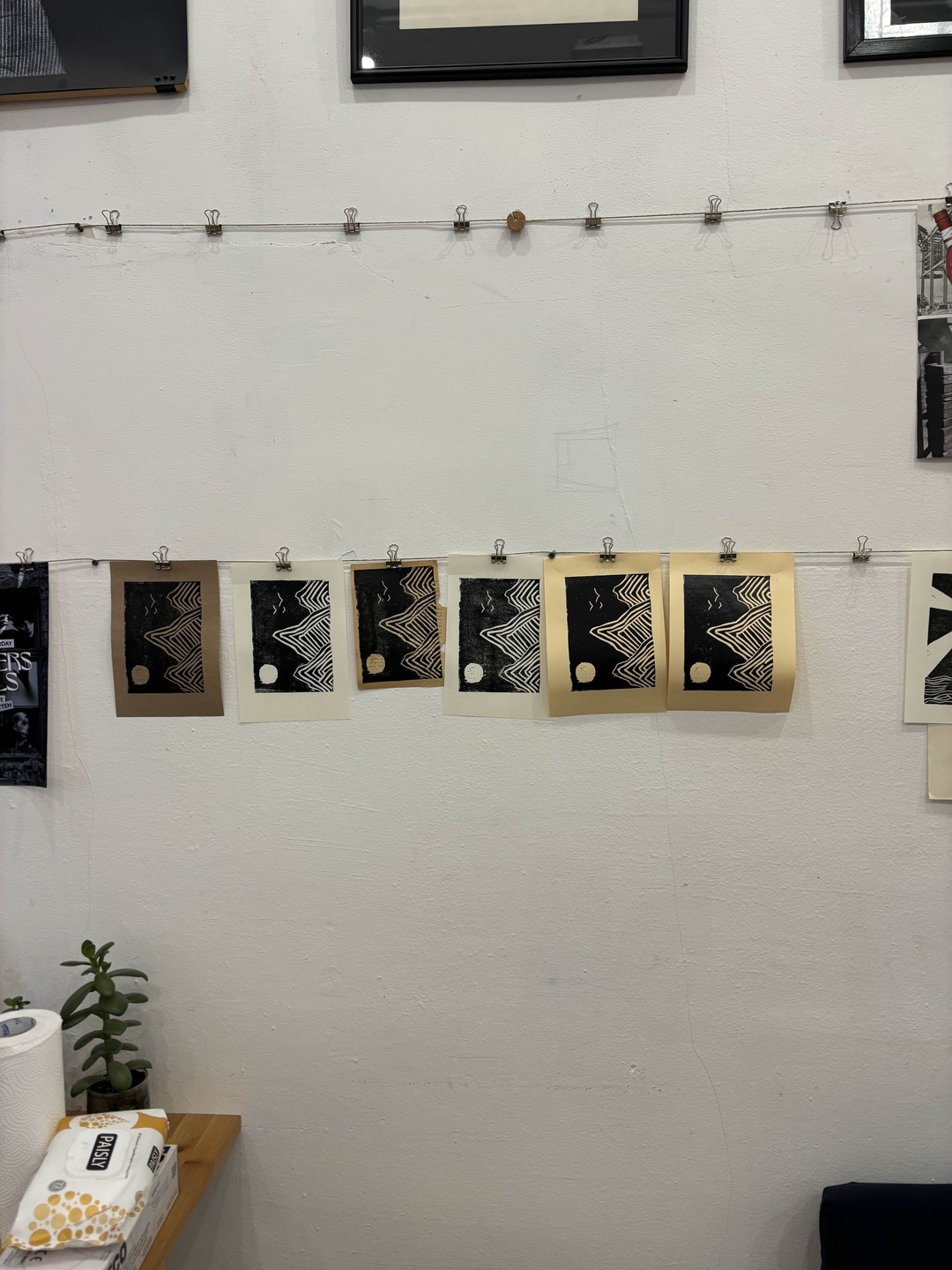 Всё понравилось, приятный организатор, открытки получились очень классные, мы довольны. Спасибо! Отличный способ провести время в