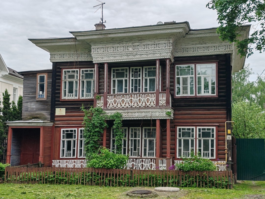 Нам провели увлекательную экскурсию по городу Вологда. Мы прошли по главным достопримечательностям, узнали много интересного о