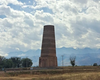 Башня Бурана, ущелье Чон-Кемин и ночь в юртах