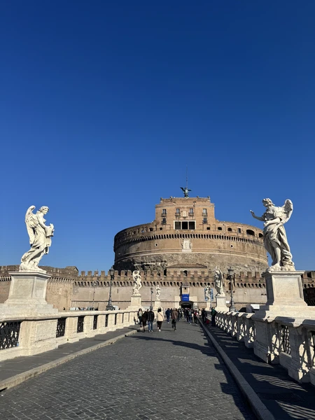 Огромная благодарность за чудесную экскурсию! Маршрут удовлетворил все наши ожидания и даже больше. Информация давалась легко