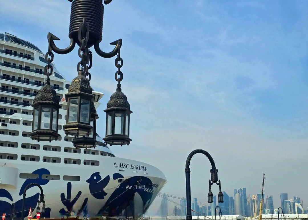 Добрый день, бронировали индивидуальную экскурсию по Катару на 3 семьи. Нашим гидом была Дарья. Учитывая, что