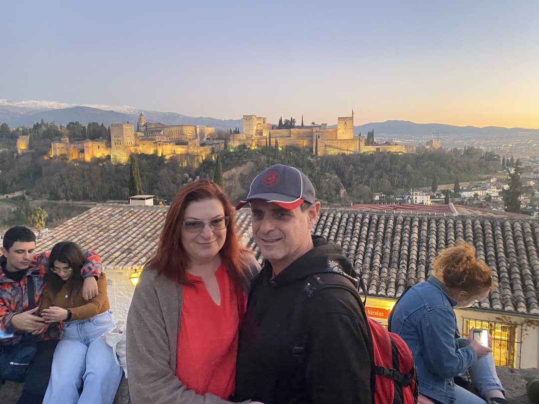 Анастасия отличный рассказчик. Много увлекательных историй. Узнали много о Гренаде в целом и об Альбайсине в частности