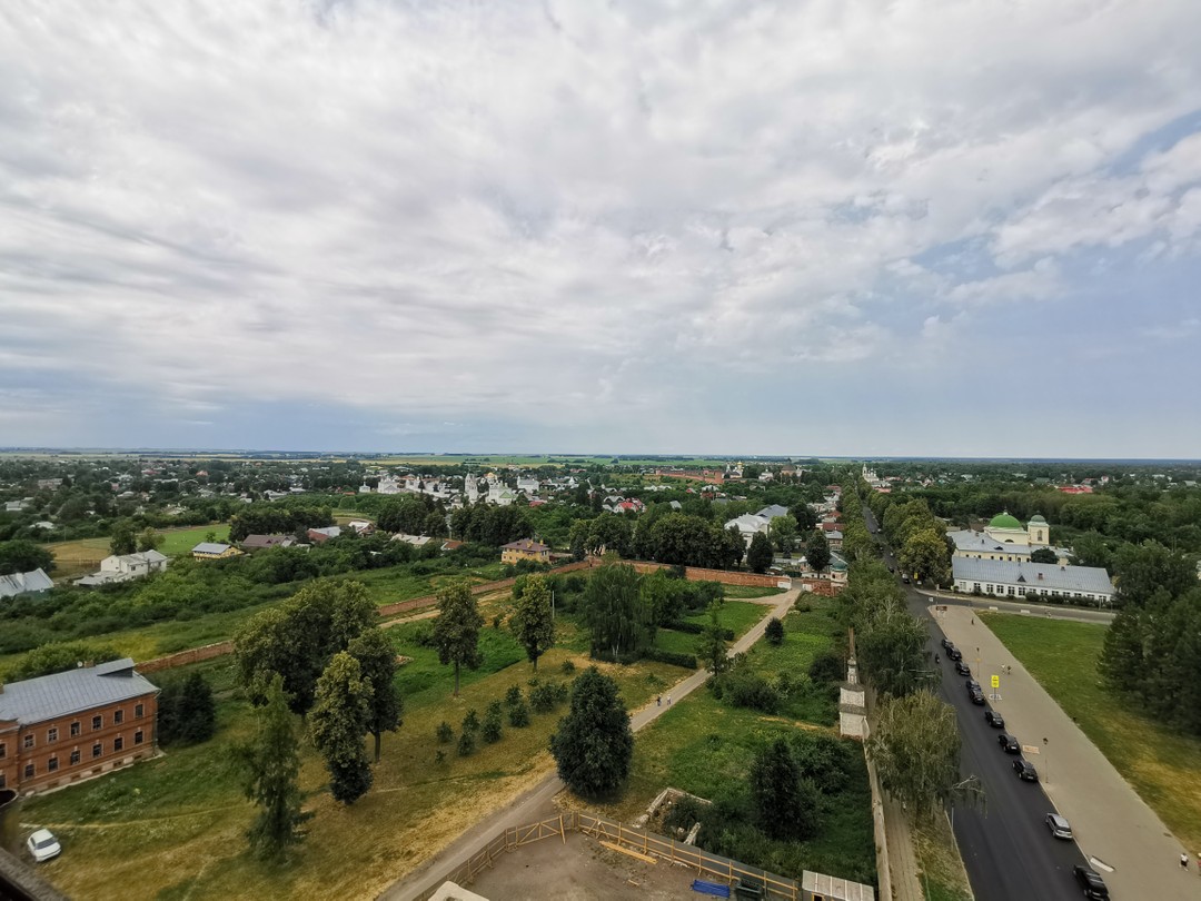 Второй раз мы воспользовались услугами экскурсовода Елены и снова остались довольны. Рассказ живой, интересный. Оптимально по