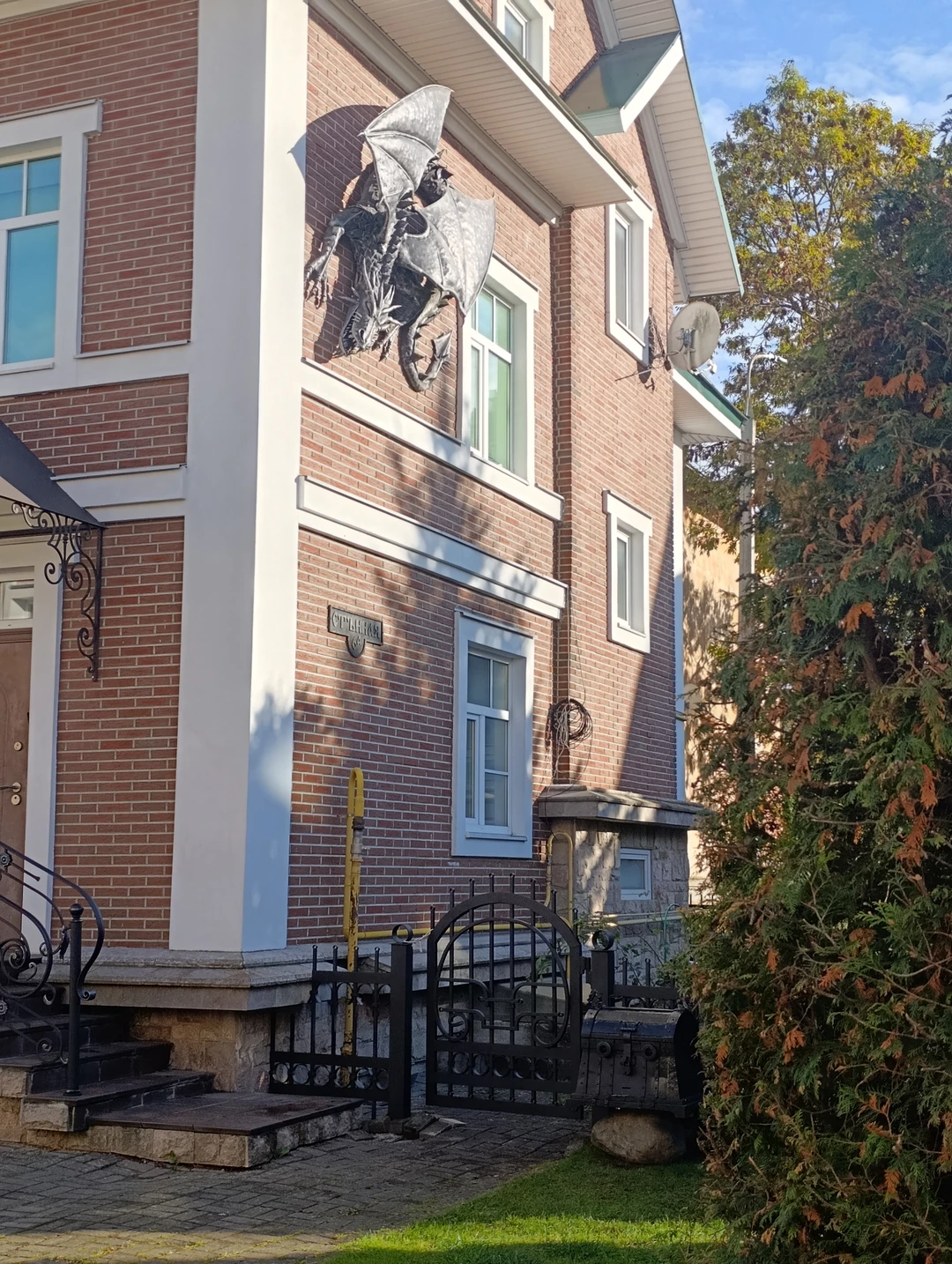 Мы впервые гуляли по Пскову с гидом, раньше не догадывались этого сделать и зря!!! Столько интересной