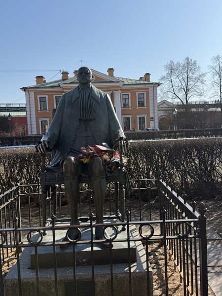 очень понравилось, много геолокации, впечатлений много положительных. Маргарита гид замечательная очень интересно рассказывает