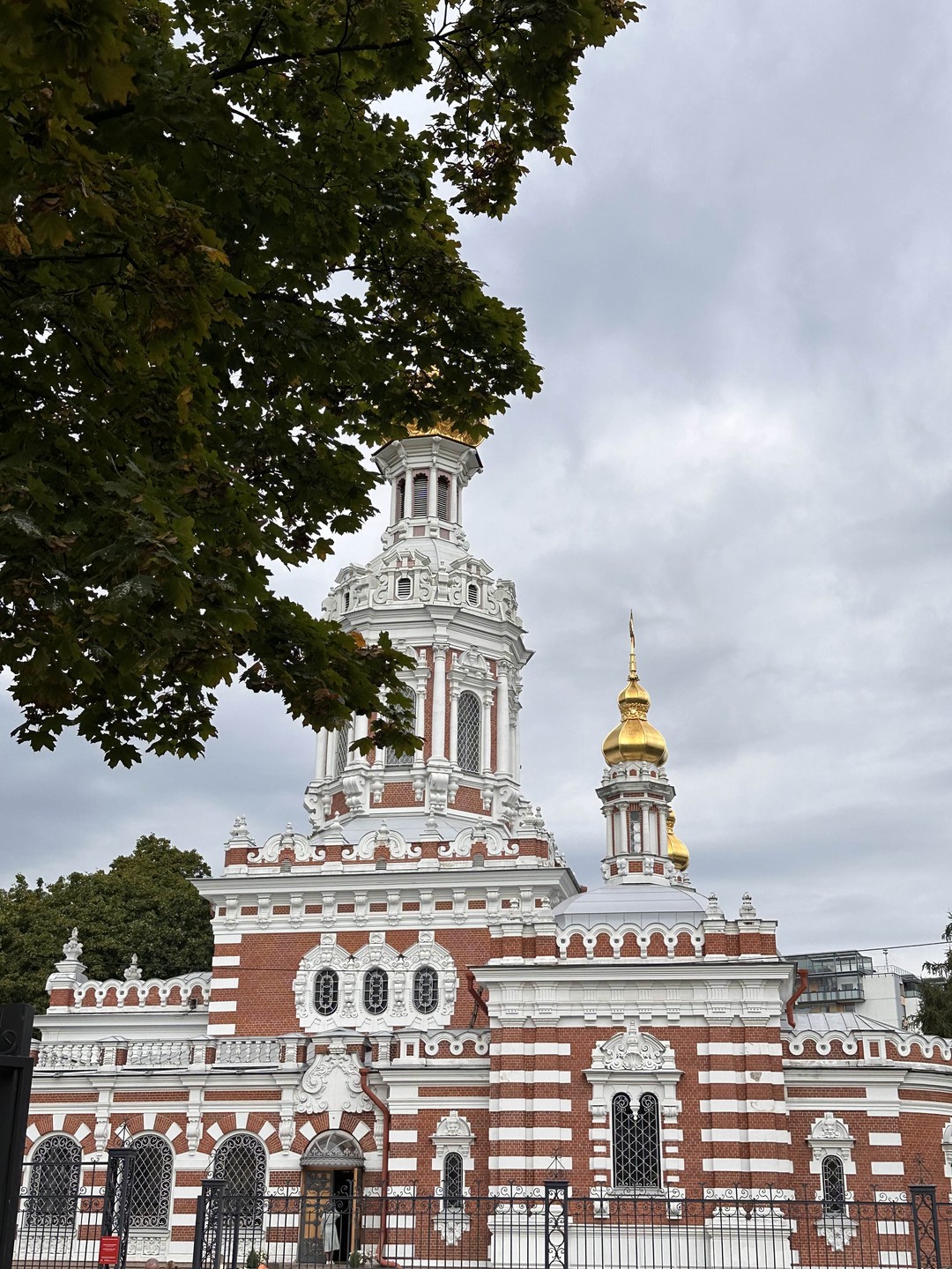 К Ксении Петербургской на Смоленке: о почитаемой святой и не только (Алена)