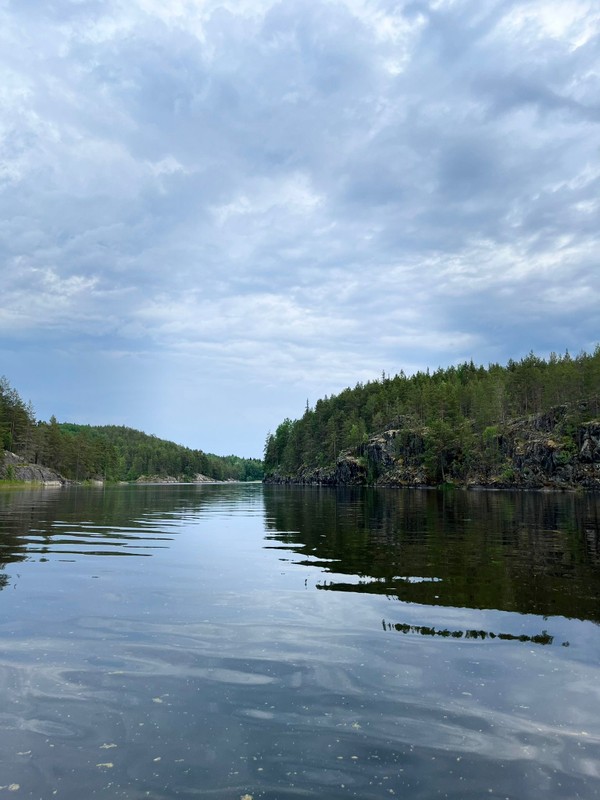 По Ладожским шхерам на маленькой лодке