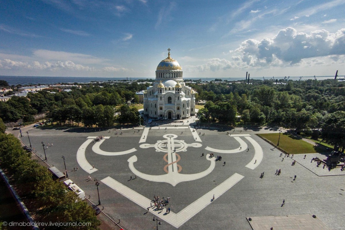 Герои города воинской славы (8/10)
