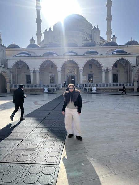 Очень понравилась экскурсия, Чечня потрясающая, автомобиль новый, комфортный, гид Валерий ОЧЕНЬ интересно рассказывает. Не съездите-не поймете