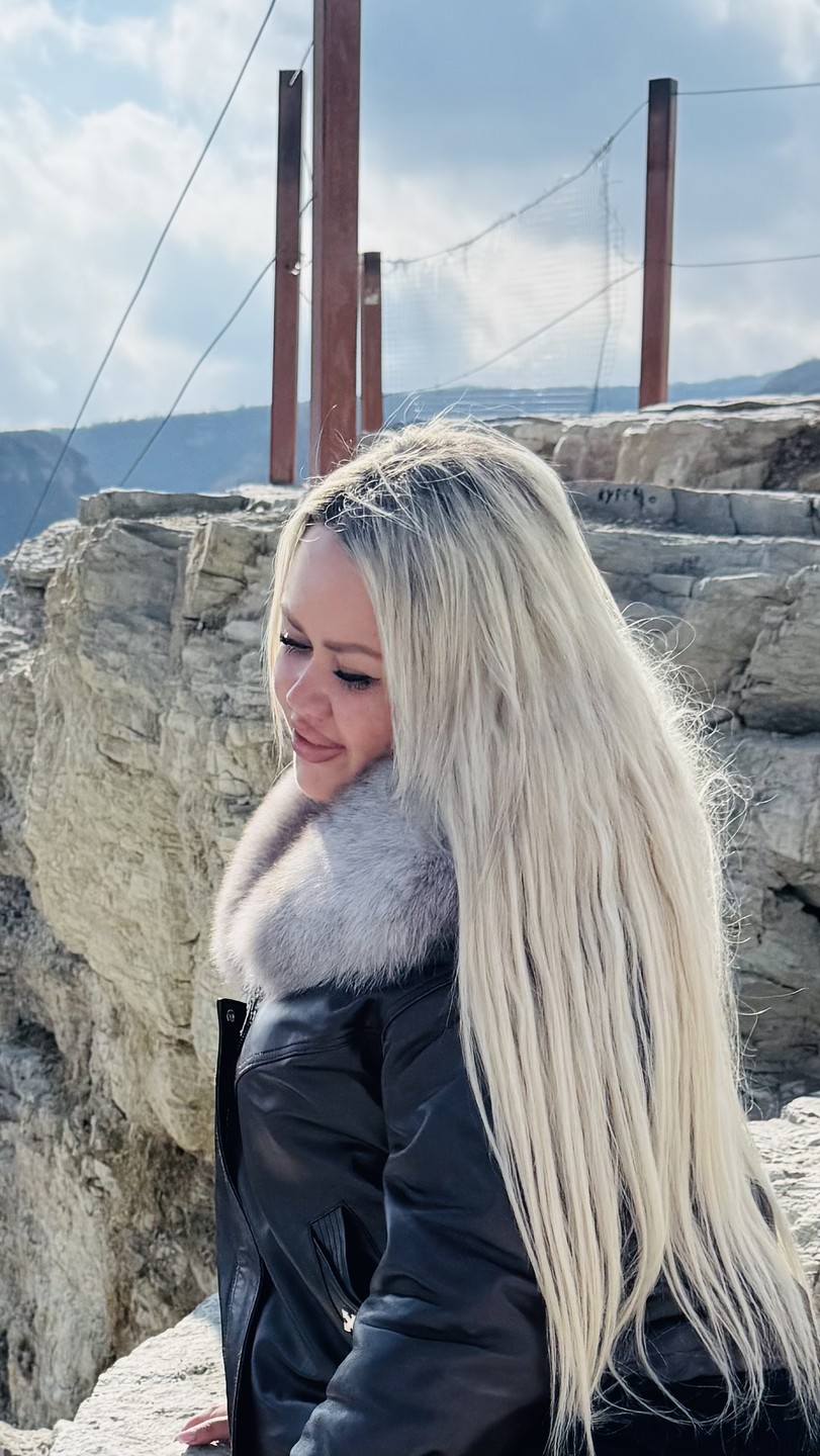 Отличная экскурсия на комфортабельном автомобиле! За небольшое время в отличии от других экскурсий по 12 часов